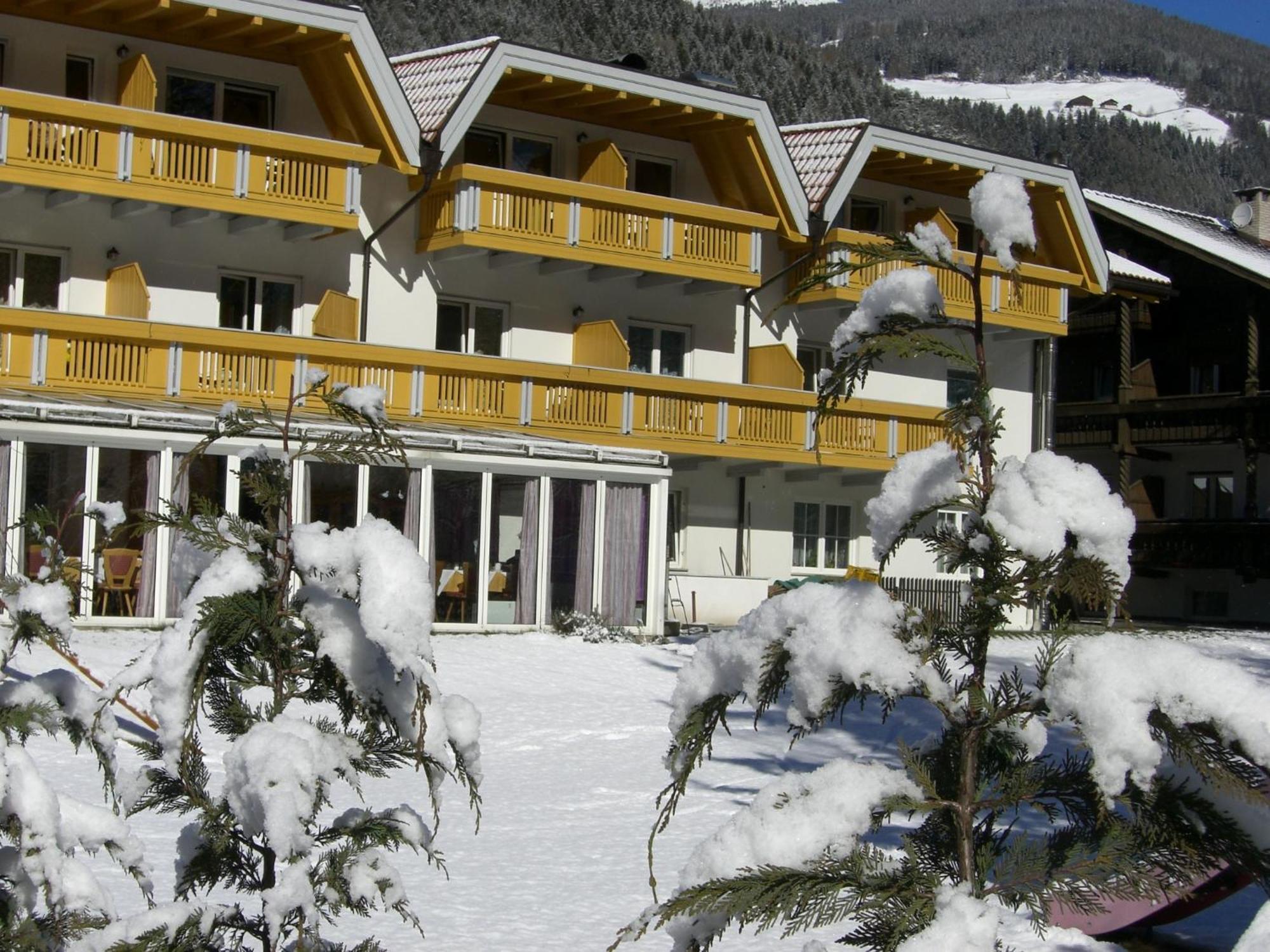 Hotel Olympia Sarentino Eksteriør bilde